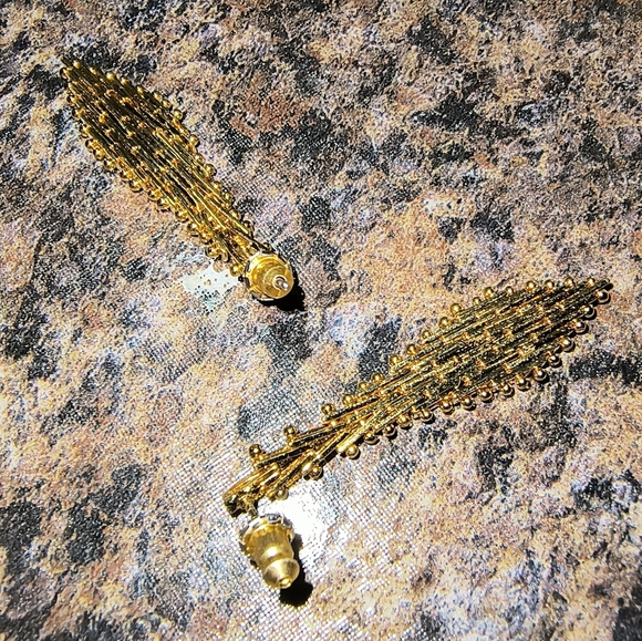 Elegant Gold Beaded Earrings woven vintage y2k - Picture 6 of 6